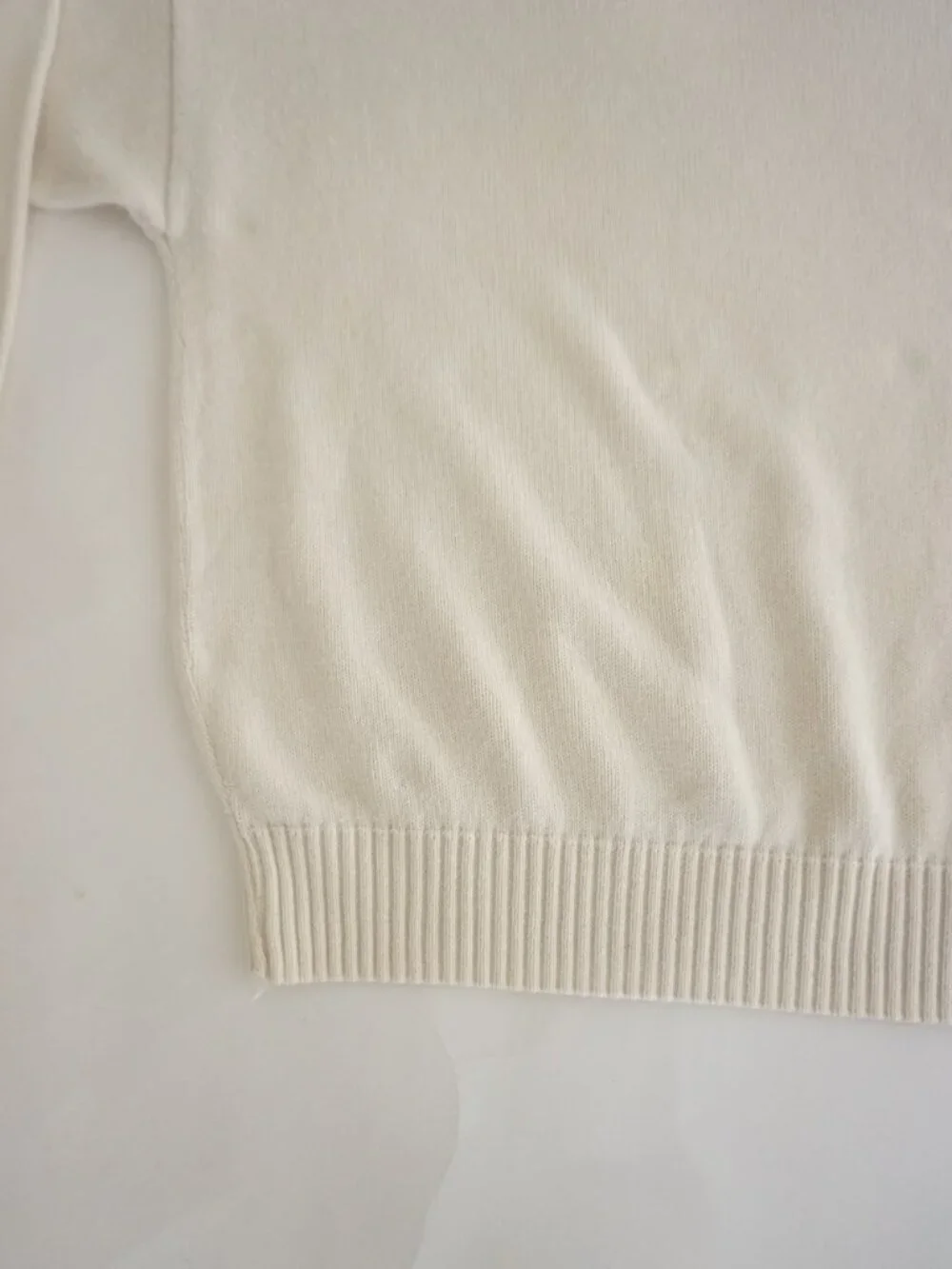 Vintage Classics Cream Solid Knit Minimal Ribbed Hem Crew Neck Sweater Cotton M - Picture 6 of 10